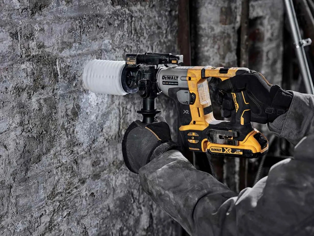 dewalt_dch273n_sds-plus_hammer_drill_power_tools_uk_0524_4_1